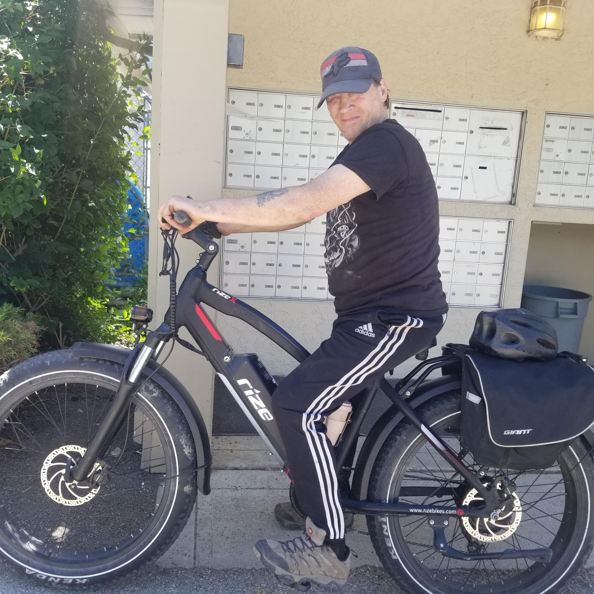 2020 Rocky Mountain Bicycles Mountain bike black Black, Red, and Red