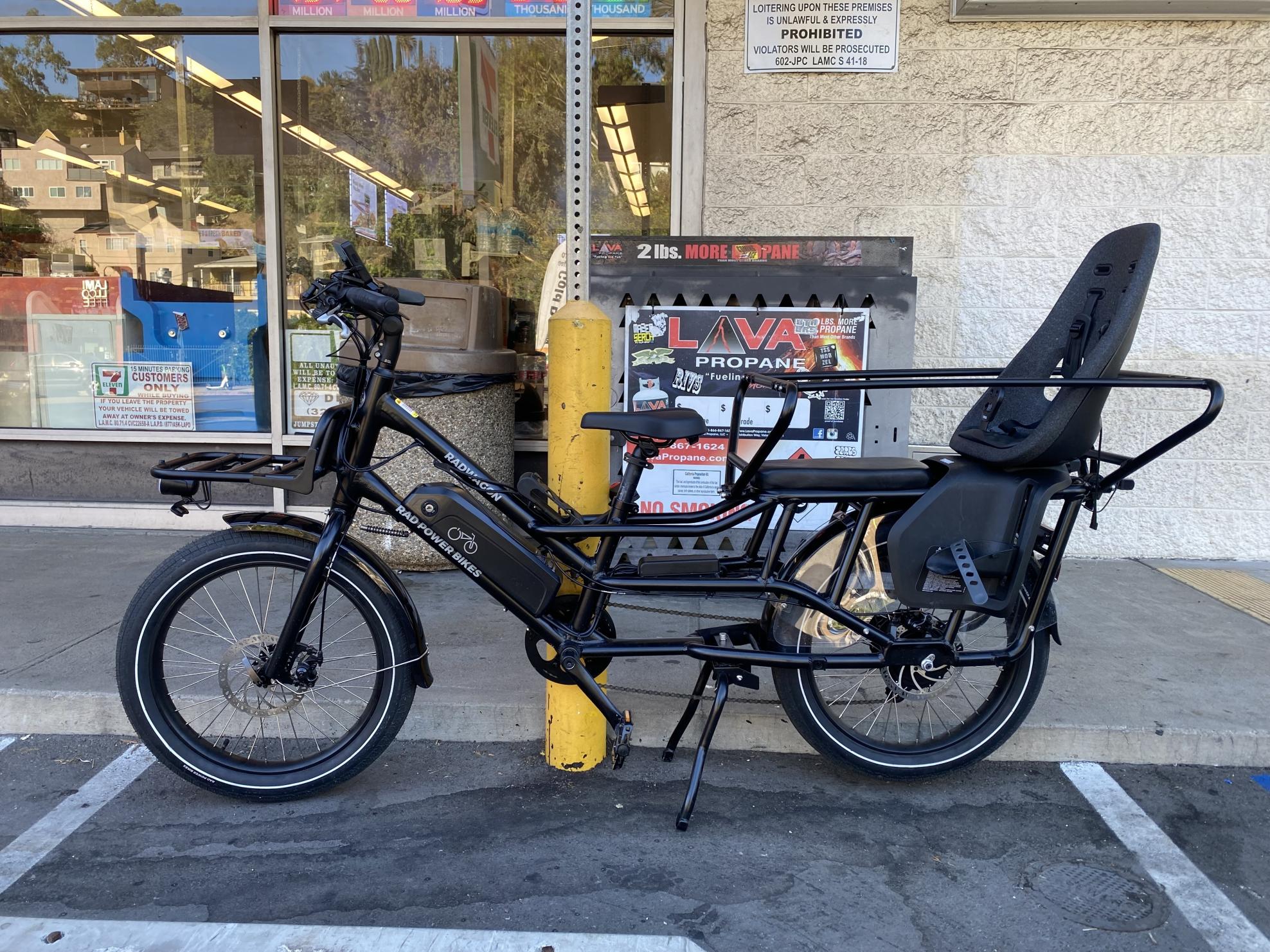 2022 Rad Power Bikes RadWagon 4 cargo bike (front storage) Black