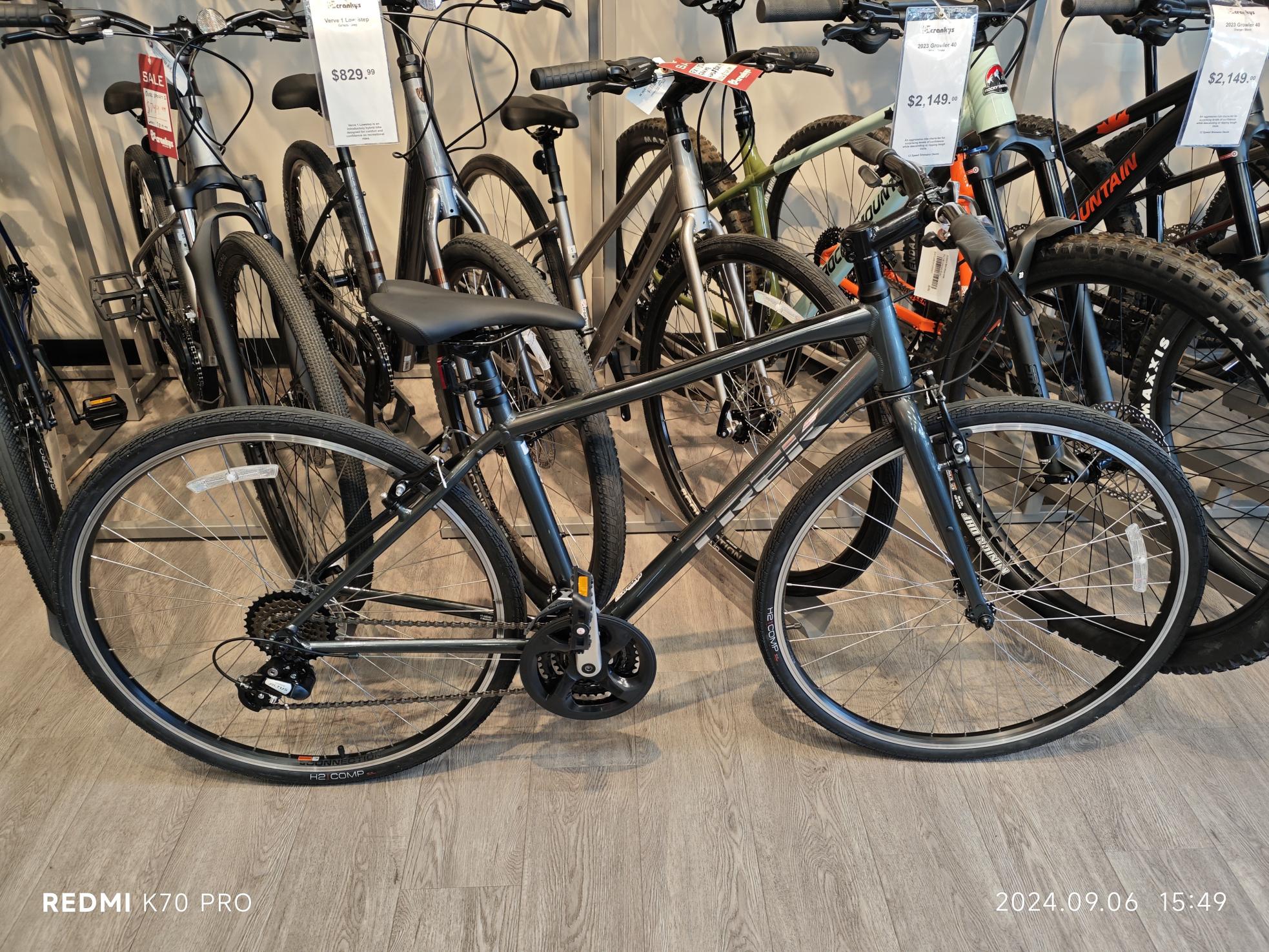 Trek Black