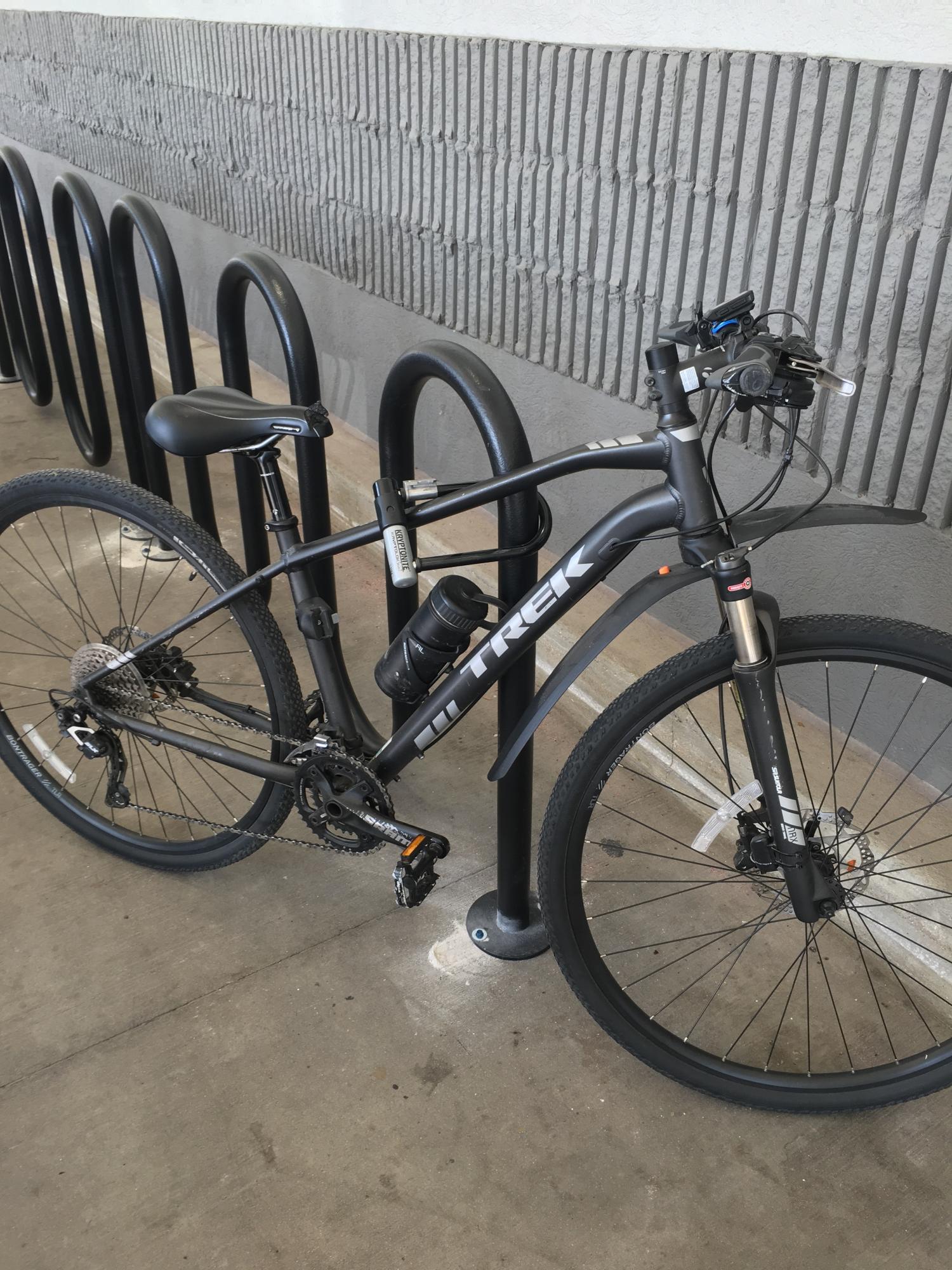 2017 Trek Dual Sport 4 Black