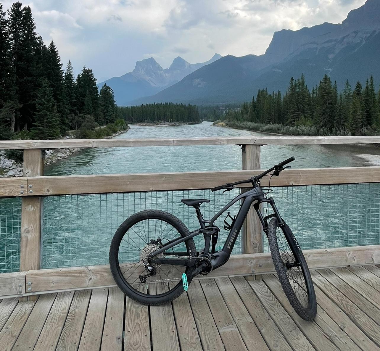 2024 Trek Fuel Exe 5 Black