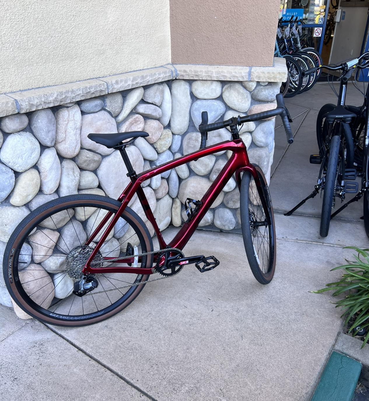 2022 Trek Checkpoint SL 6 eTap Red
