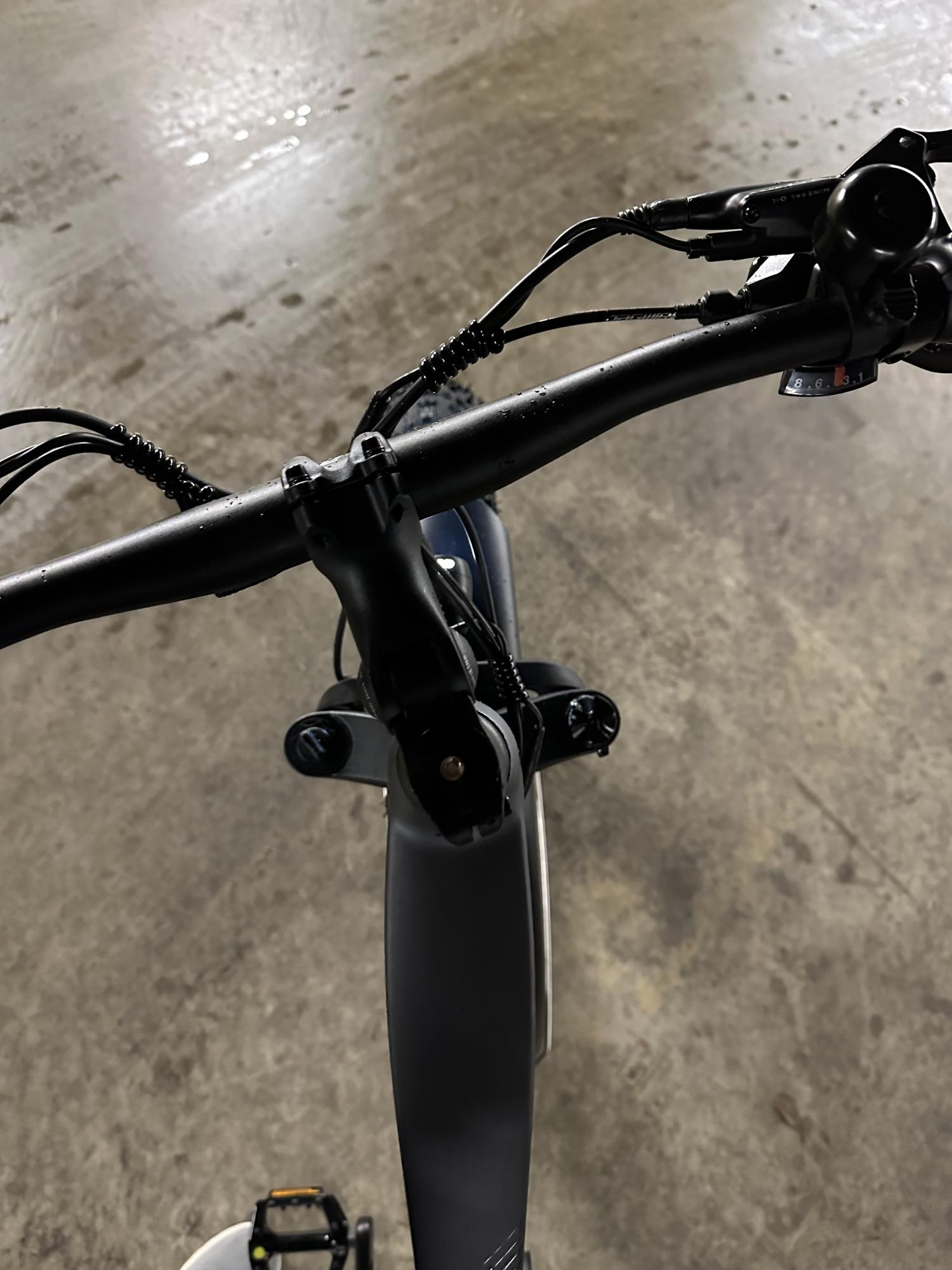 2023 iGo Electric Bikes Extreme 3.1 fat tire Black and Red