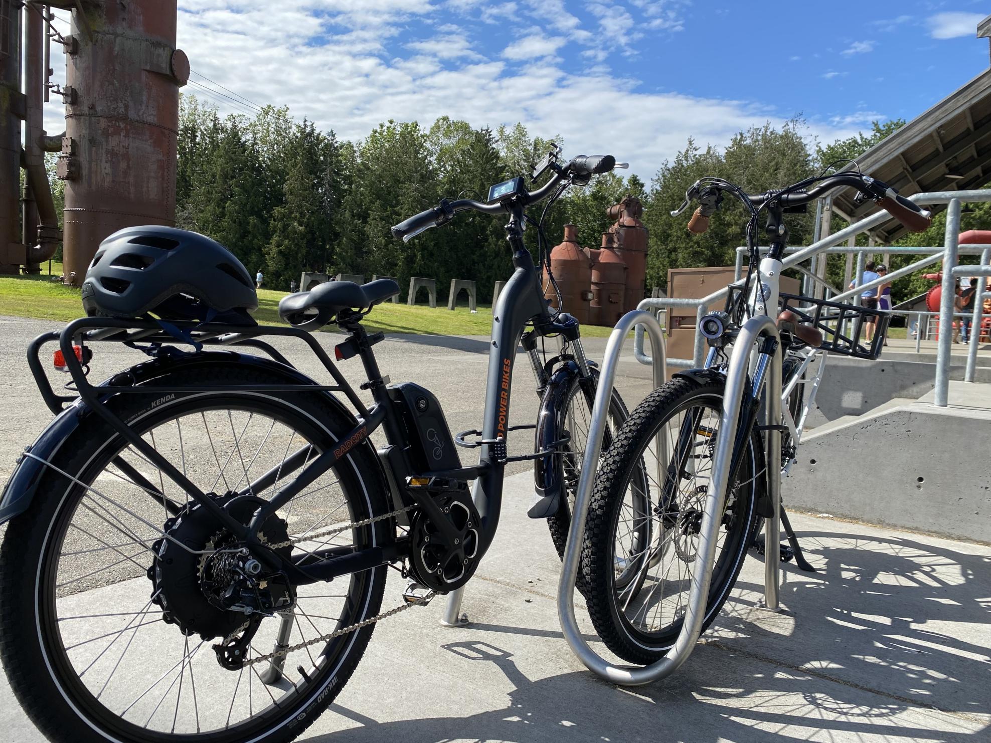 2022 Rad Power Bikes RadCity 3 Step-Thru Electric Commuter... Black