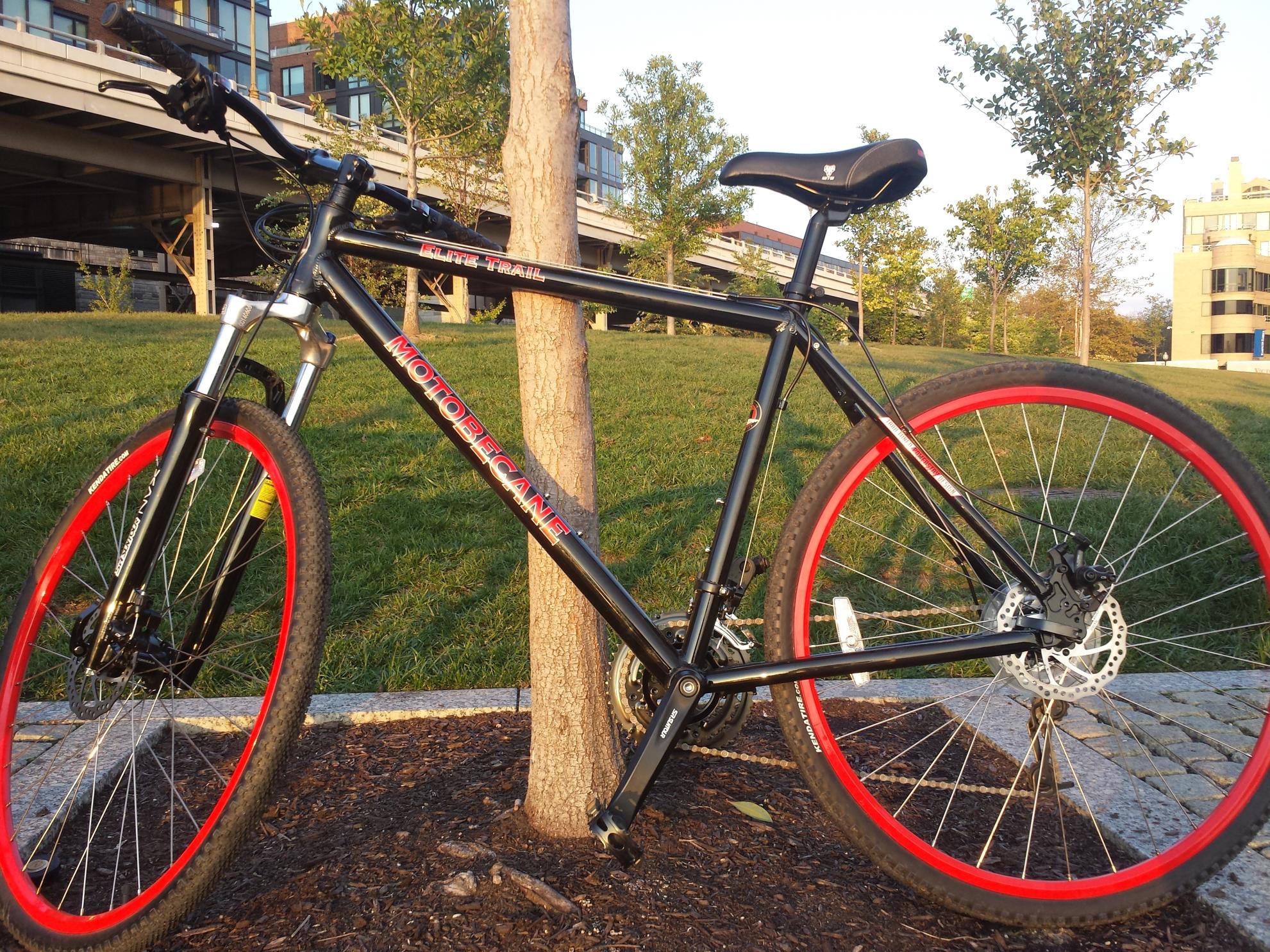 2014 Motobecane ELITE TRAIL X4  Black and Red