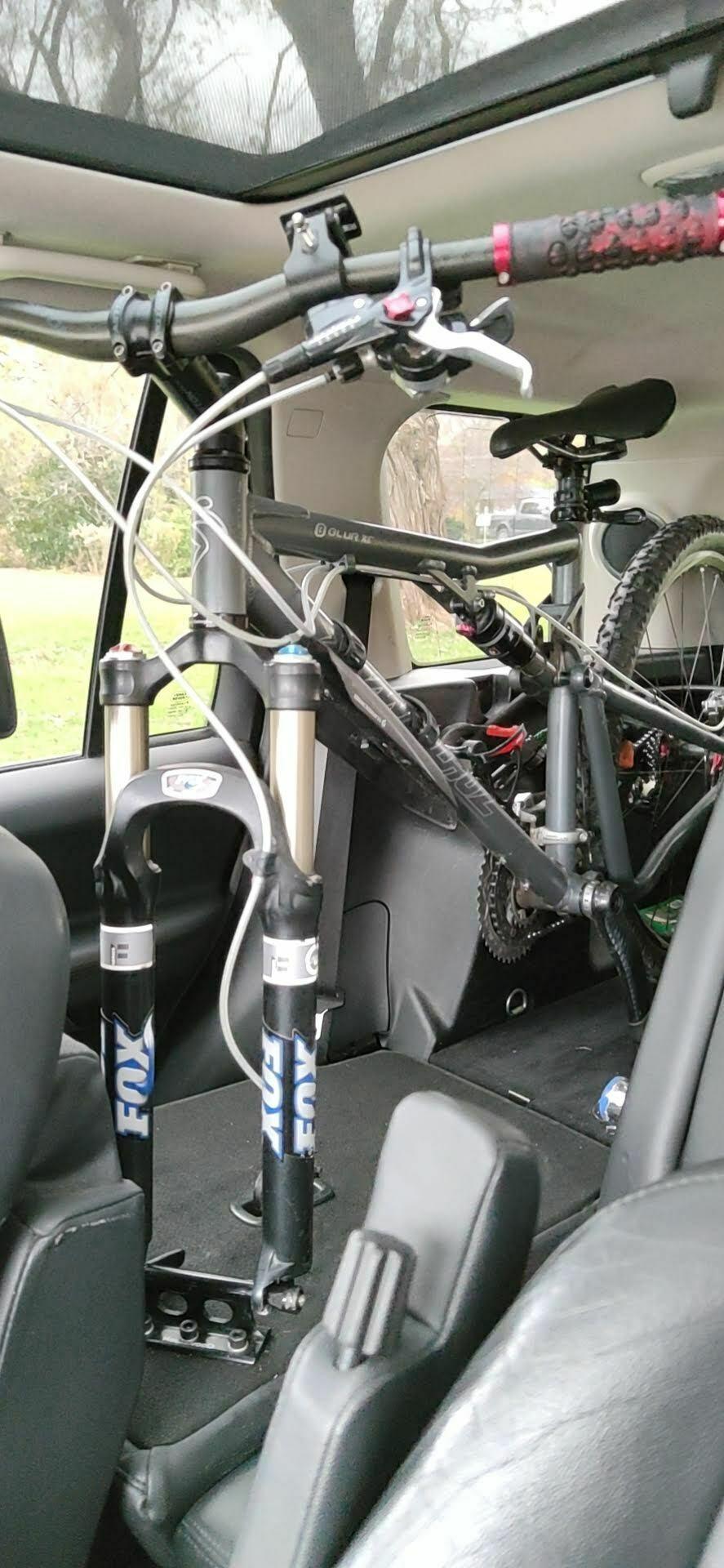 2008 Santa Cruz Blur XC Silver, gray or bare metal