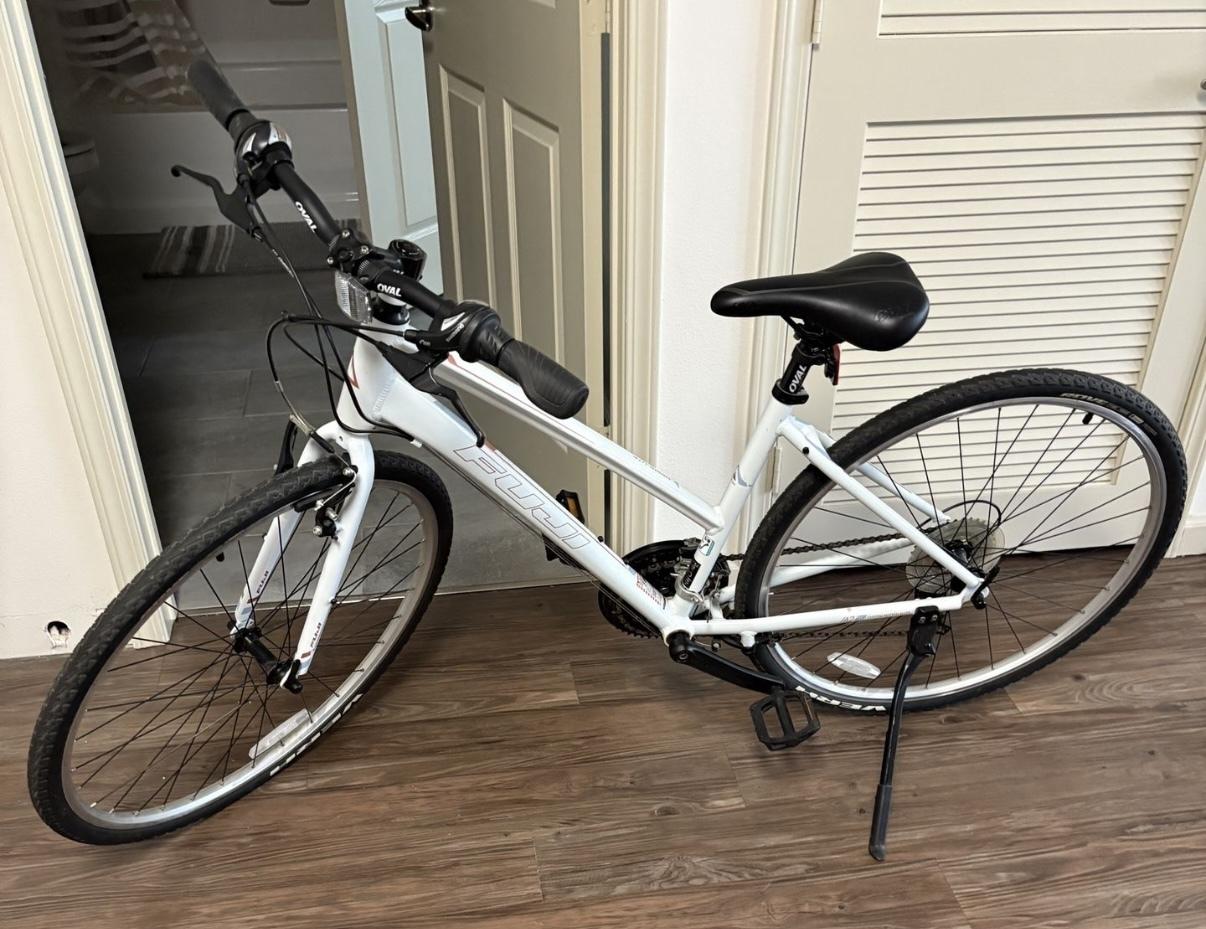 2017 Fuji Absolute 2.3 White