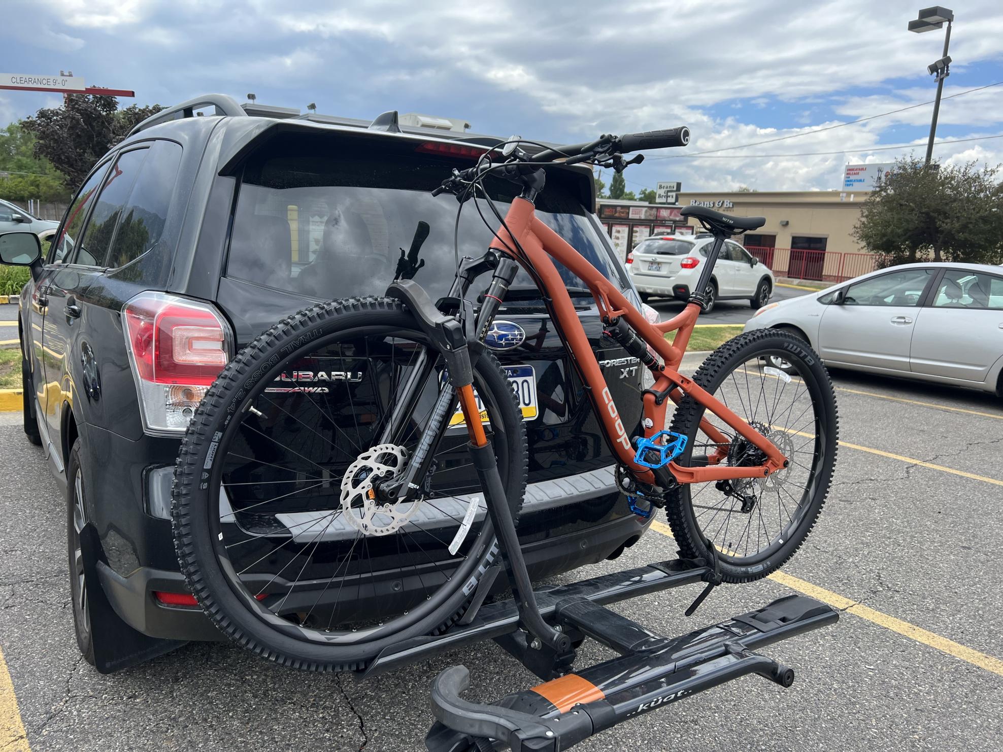 2022 REI Large Orange