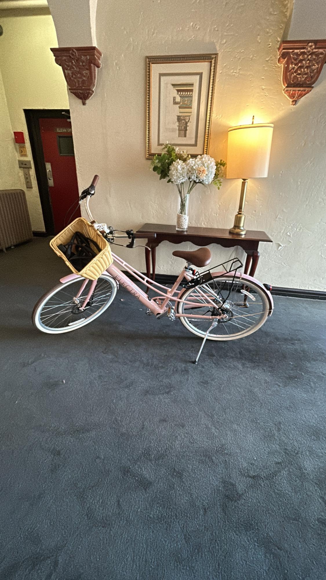 2024 Electra Loft go Pink