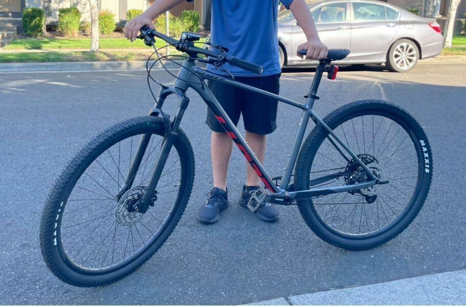 SCOTT Scale 970 Dark Gray Large Silver, gray or bare metal