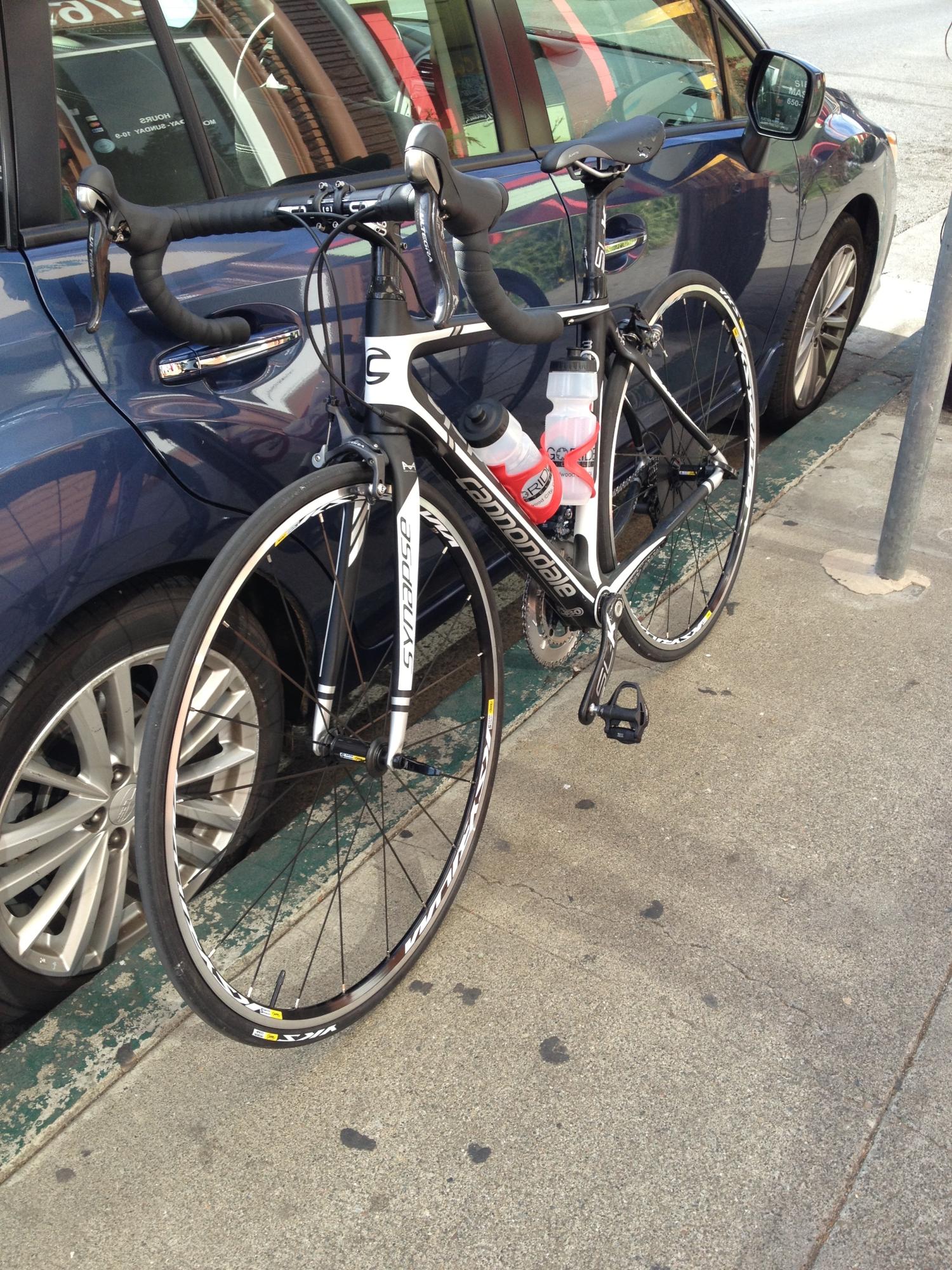 Cannondale Synapse Hi Mod 3 Ultegra Black and White