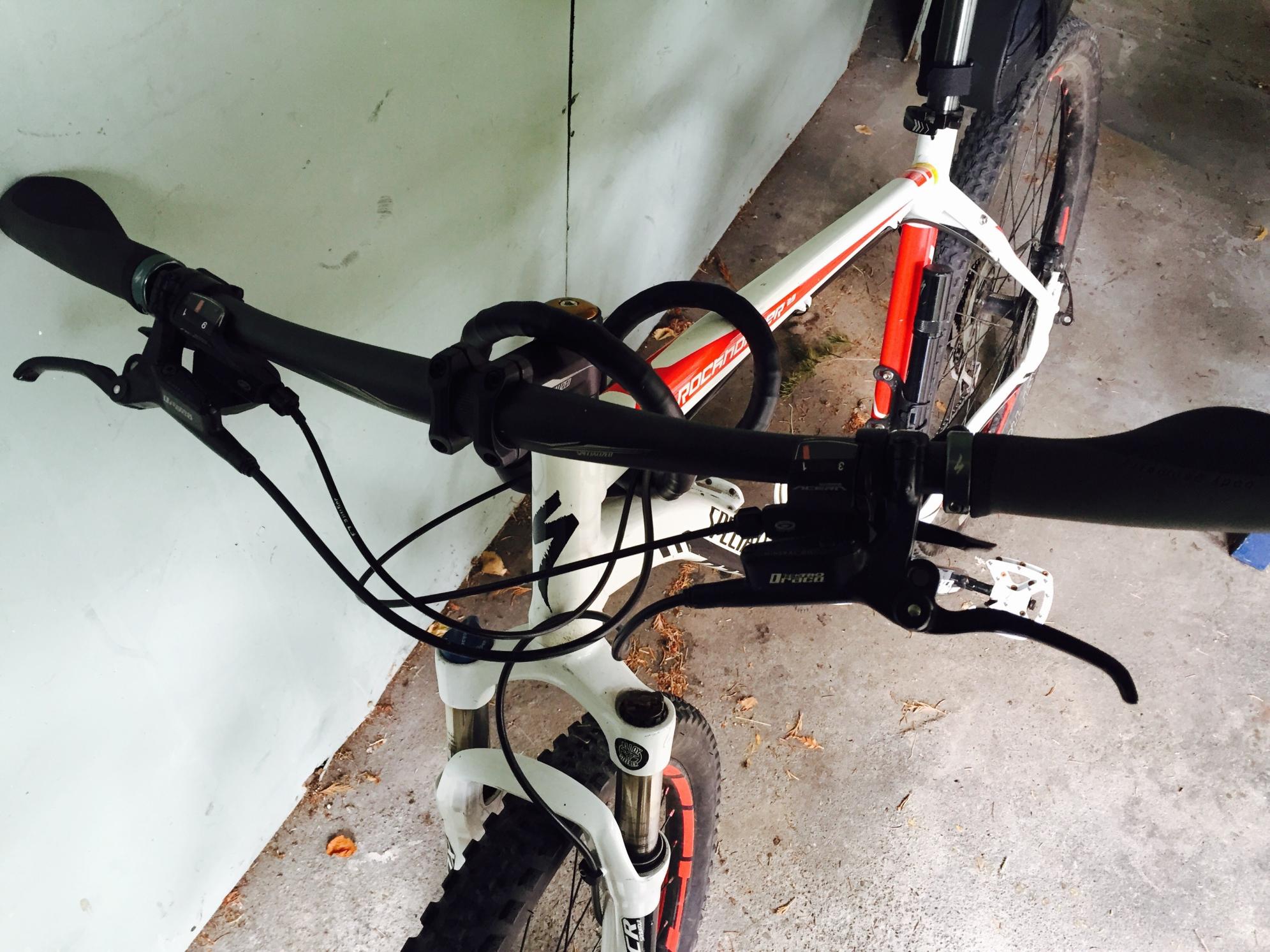 Specialized Rockhopper A1 FSRxc White, Black, and Red