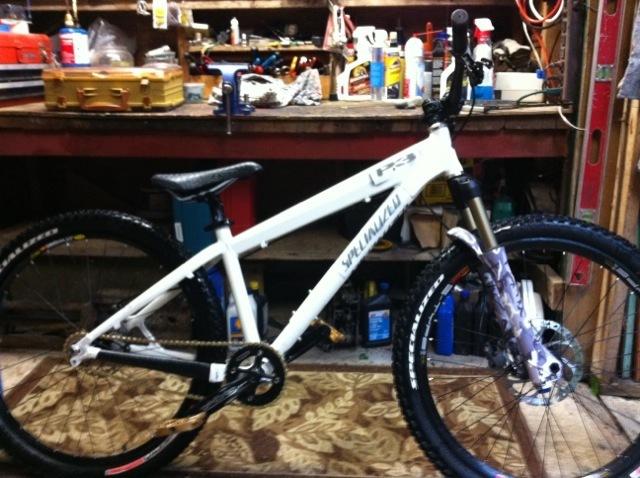 2005 Specialized P3  White