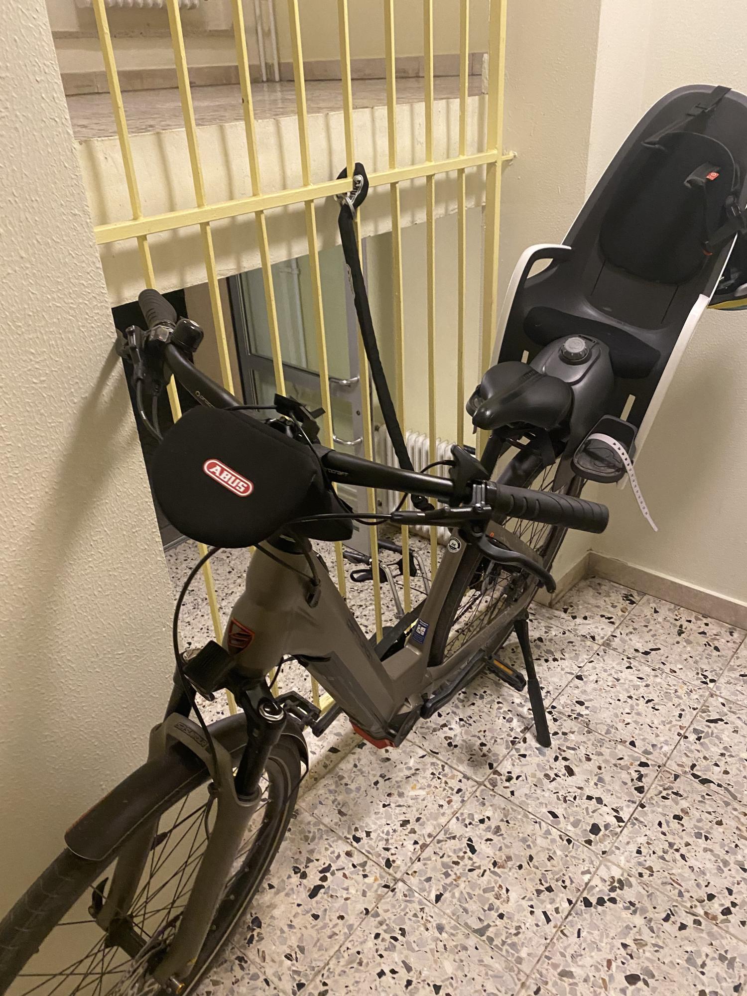 2020 Centurion E-Fire City 2600i 28