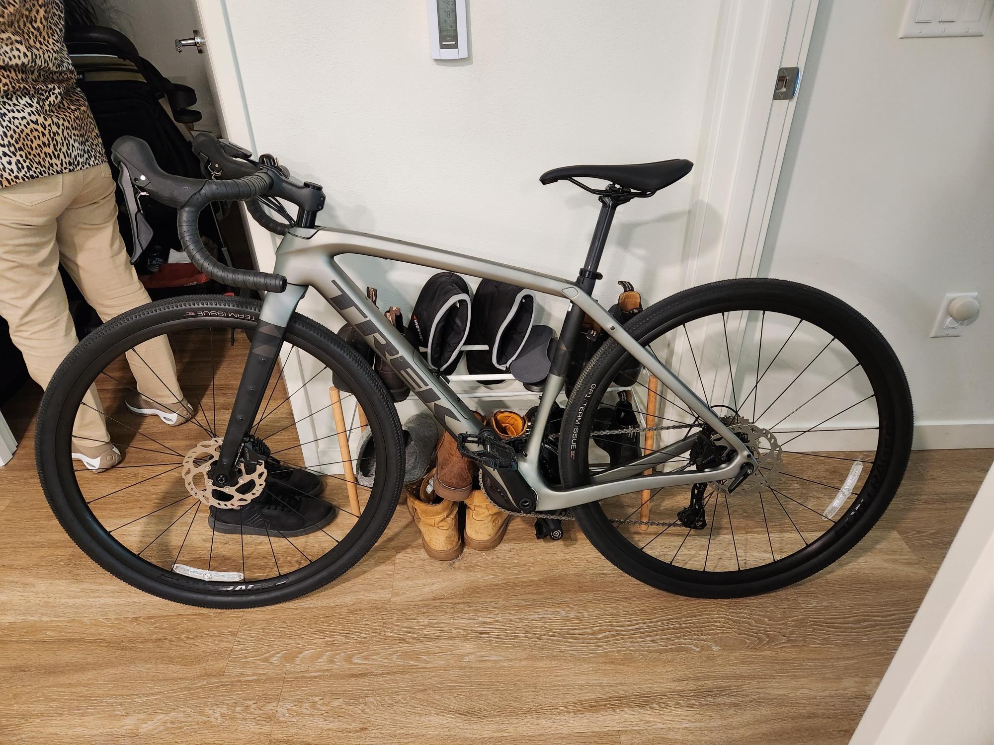 2023 Trek Checkpoint SL 5 Silver, gray or bare metal