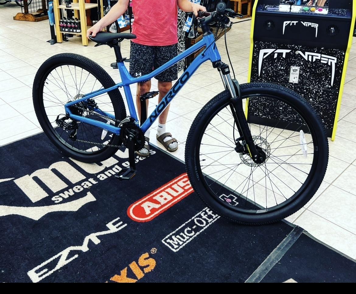 2023 Norco Bikes Storm blue size small Blue