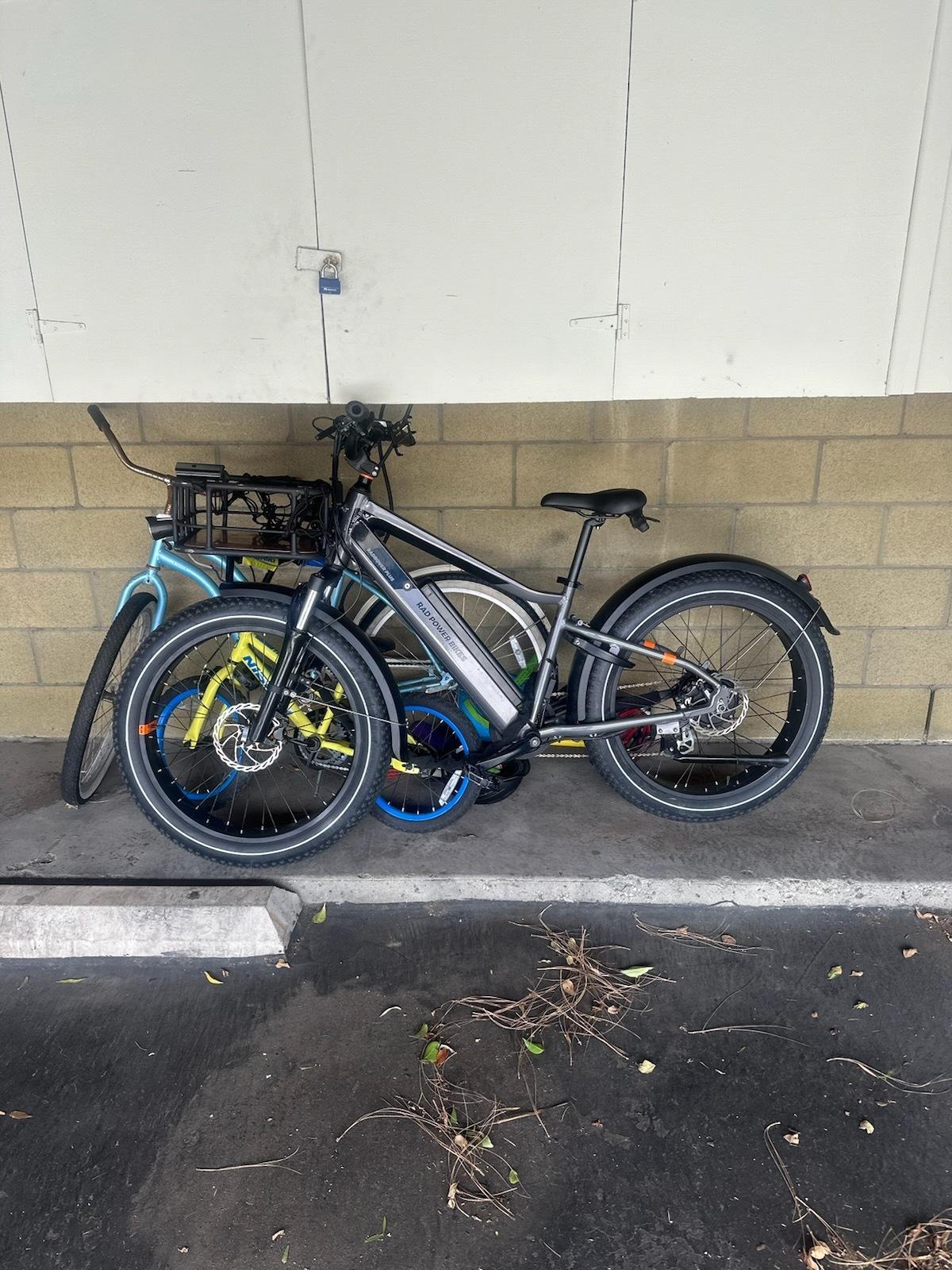 2023 Rad Power Bikes Rad Rover 6 + Black