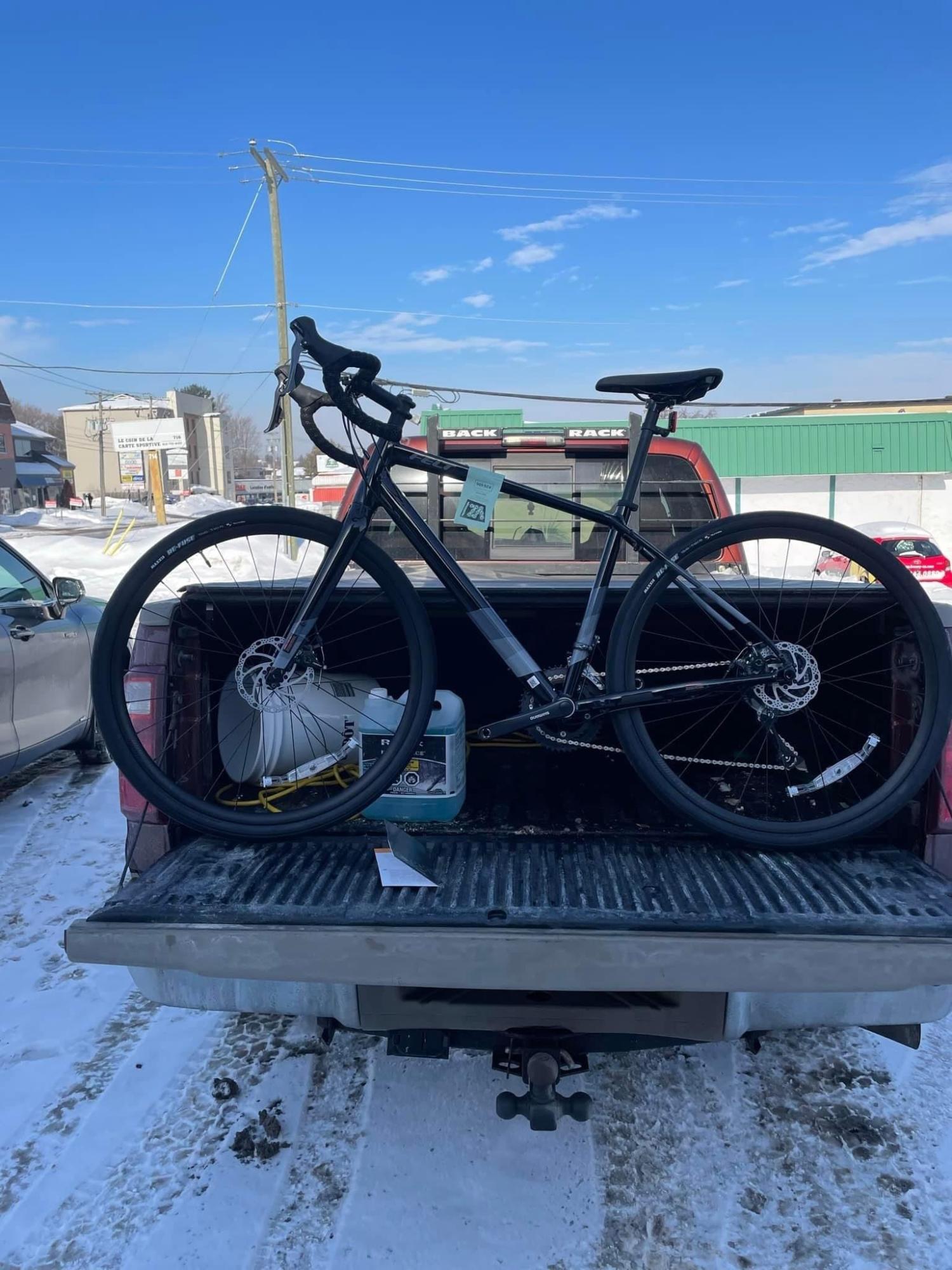 2021 Felt Bro am 60 Black