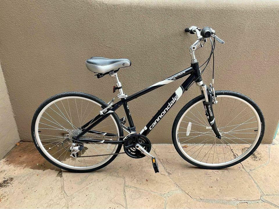 2010 Cannondale Adventure 5 Black