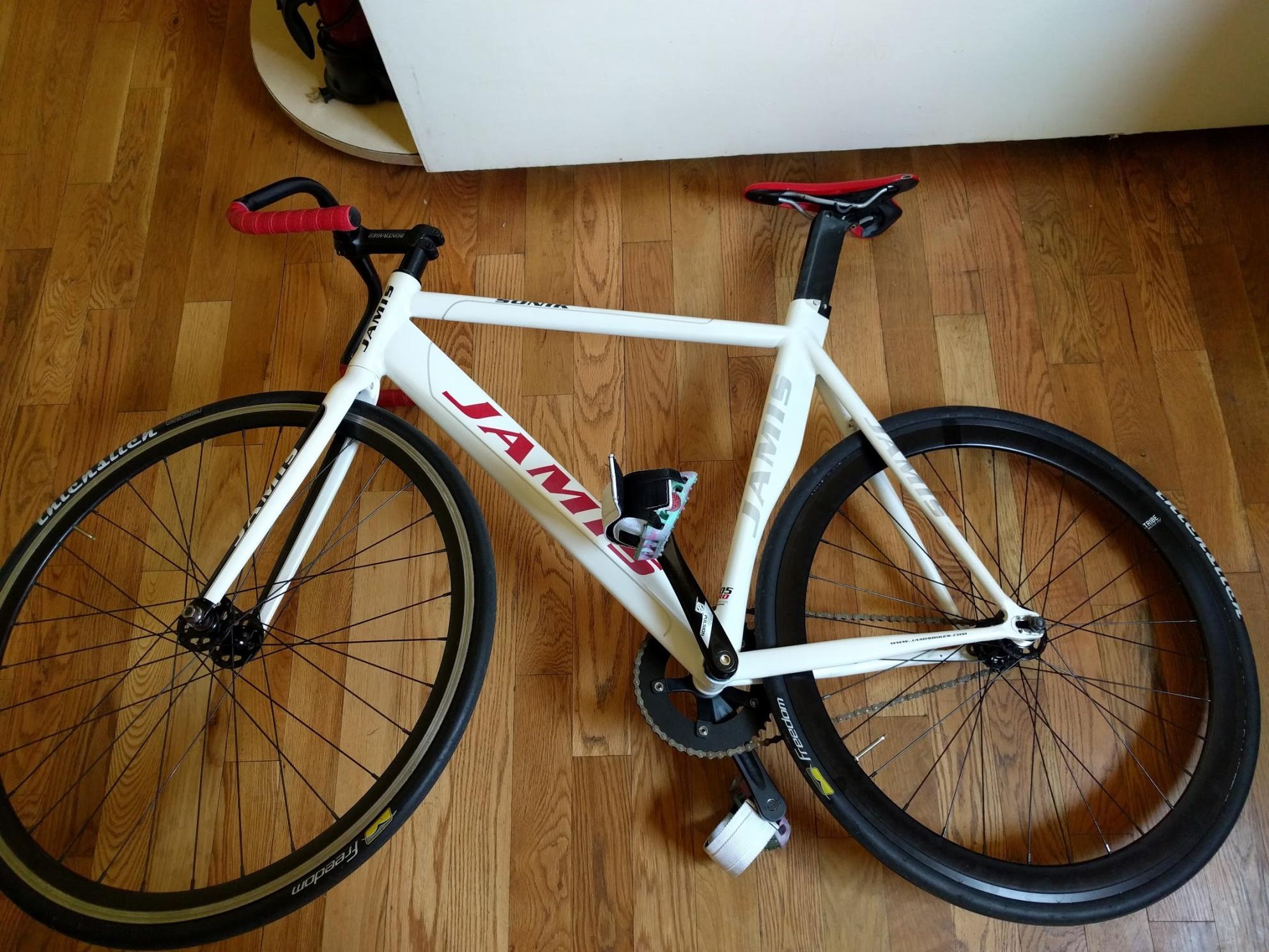 2008 Jamis Sonik White, Red, and Black