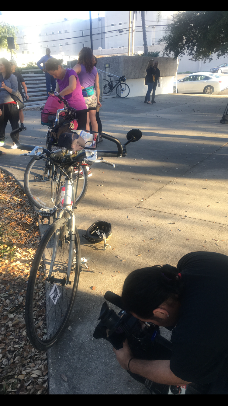 2000 Cannondale Silver or Gray