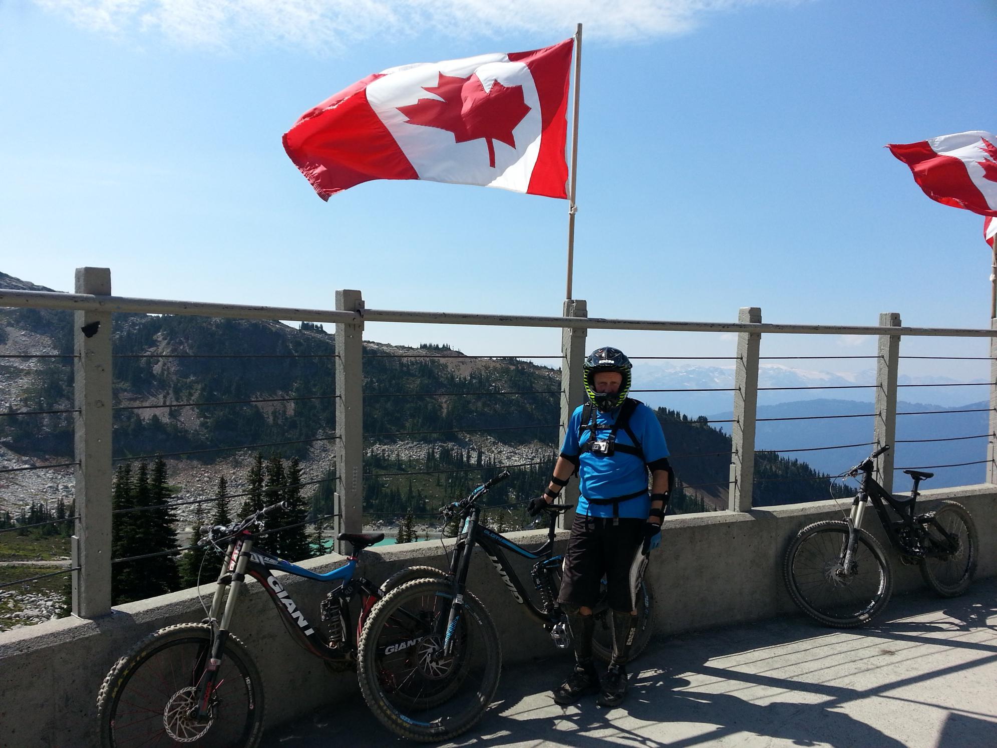 2010 Giant Glory 1 Black, White, and Red
