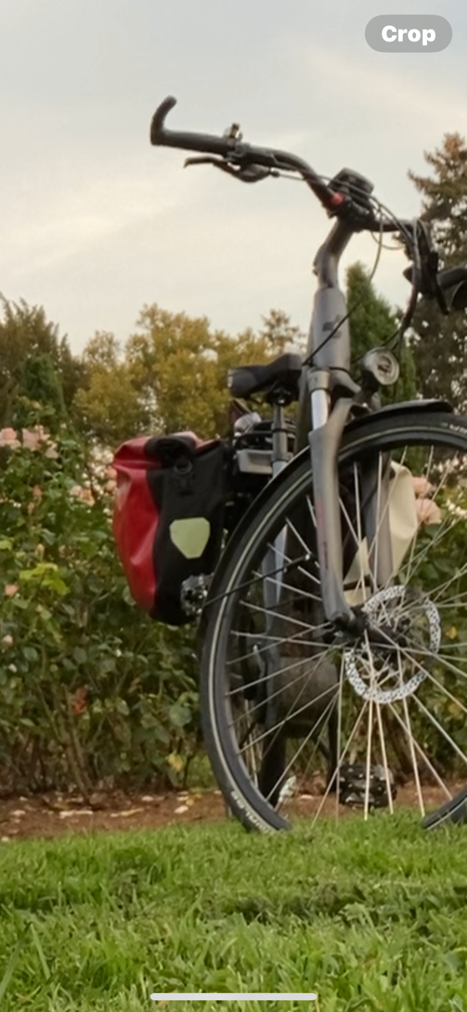 2016 Cube Touring Hybrid 400 Silver, gray or bare metal