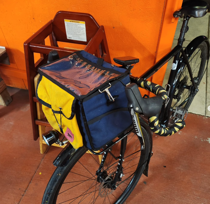 2022 Surly Straggler Black