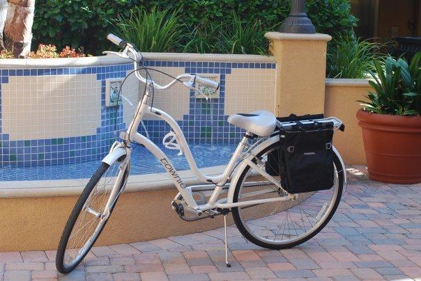 2009 Electra Bicycle Company Townie Euro 3i  White