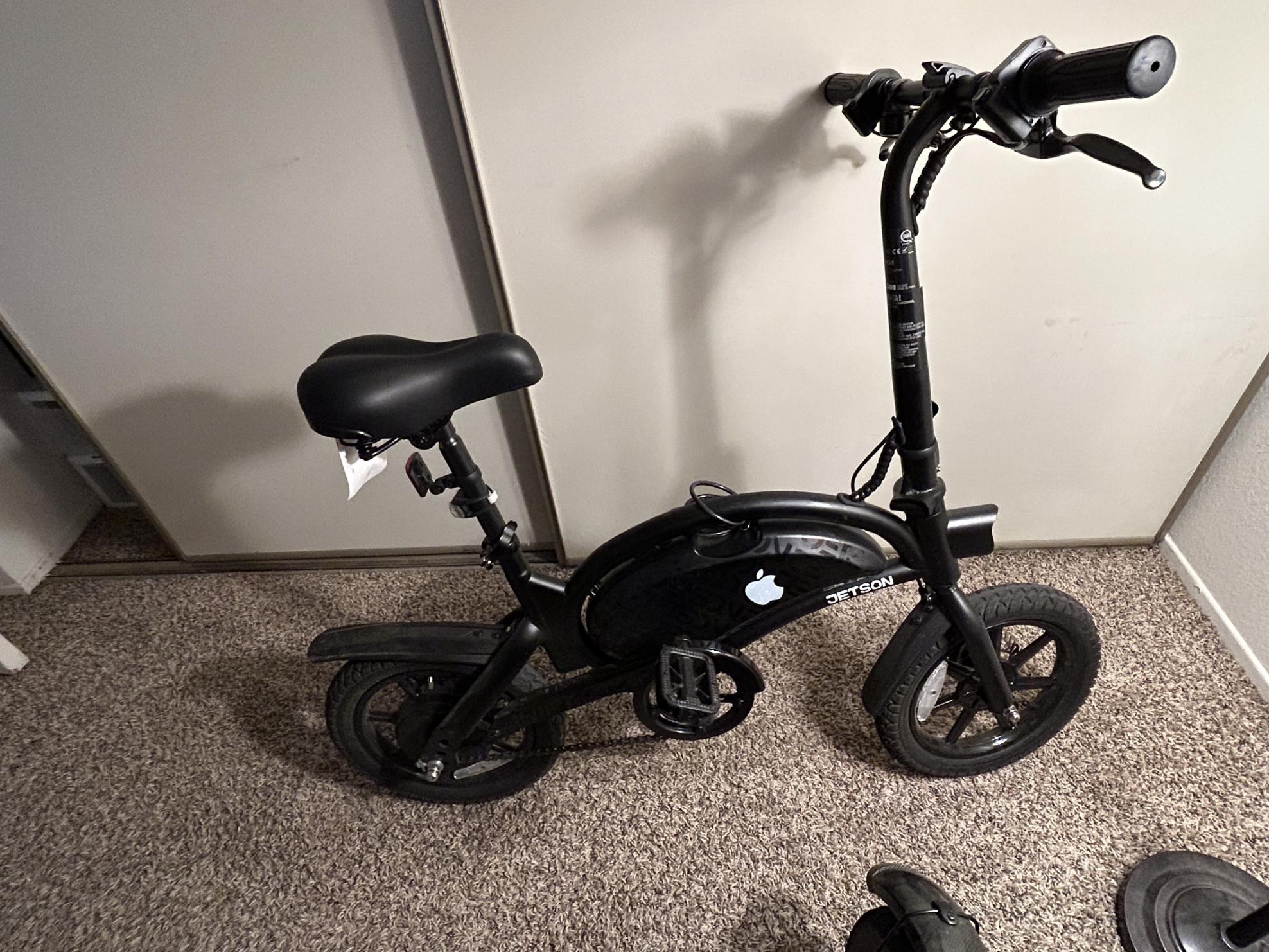 2022 Jetson Bolt Pro Black