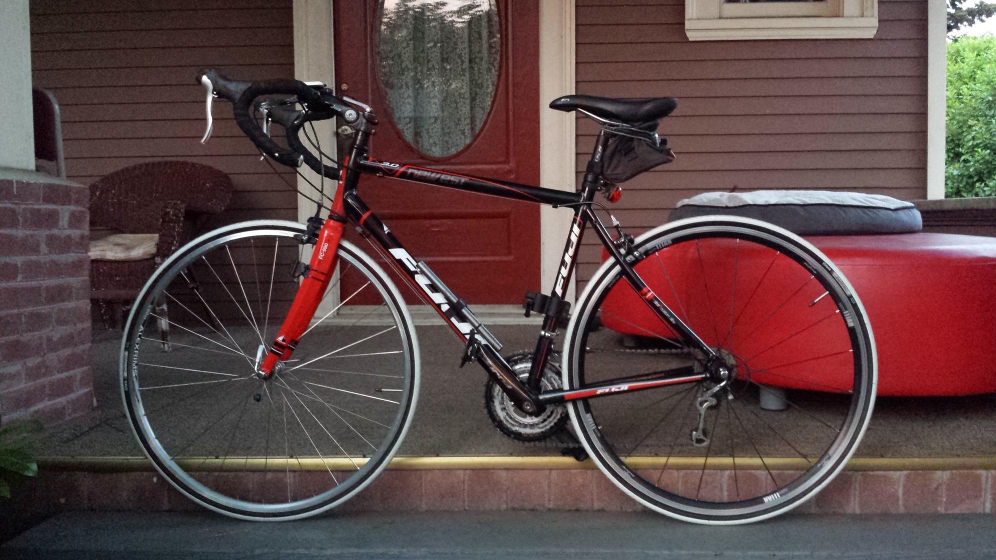 Fuji Newest 3.0  Black, Red, and White