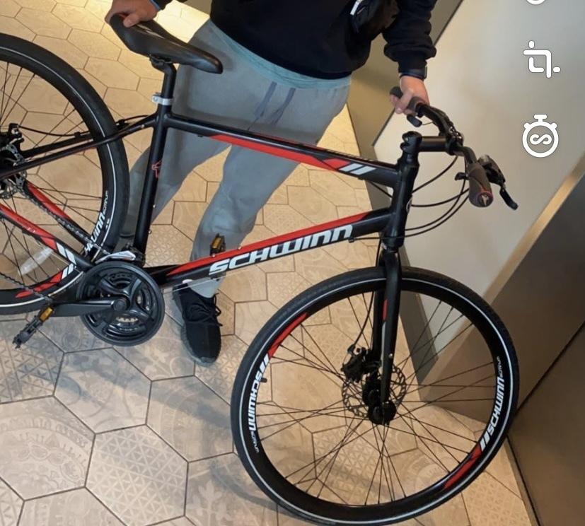 2022 Schwinn hybrid aluminum 21 speed Red and Red