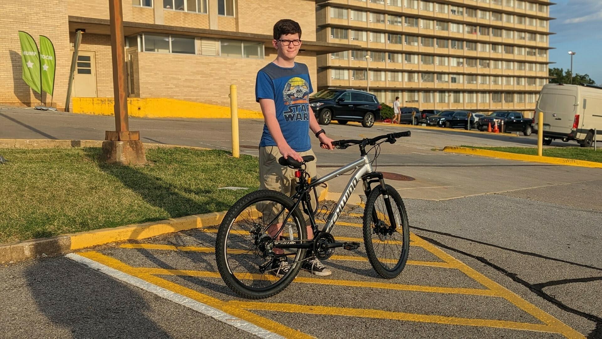 2023 Schwinn AL Comp 27.5 21 Speed Silver, gray or bare metal