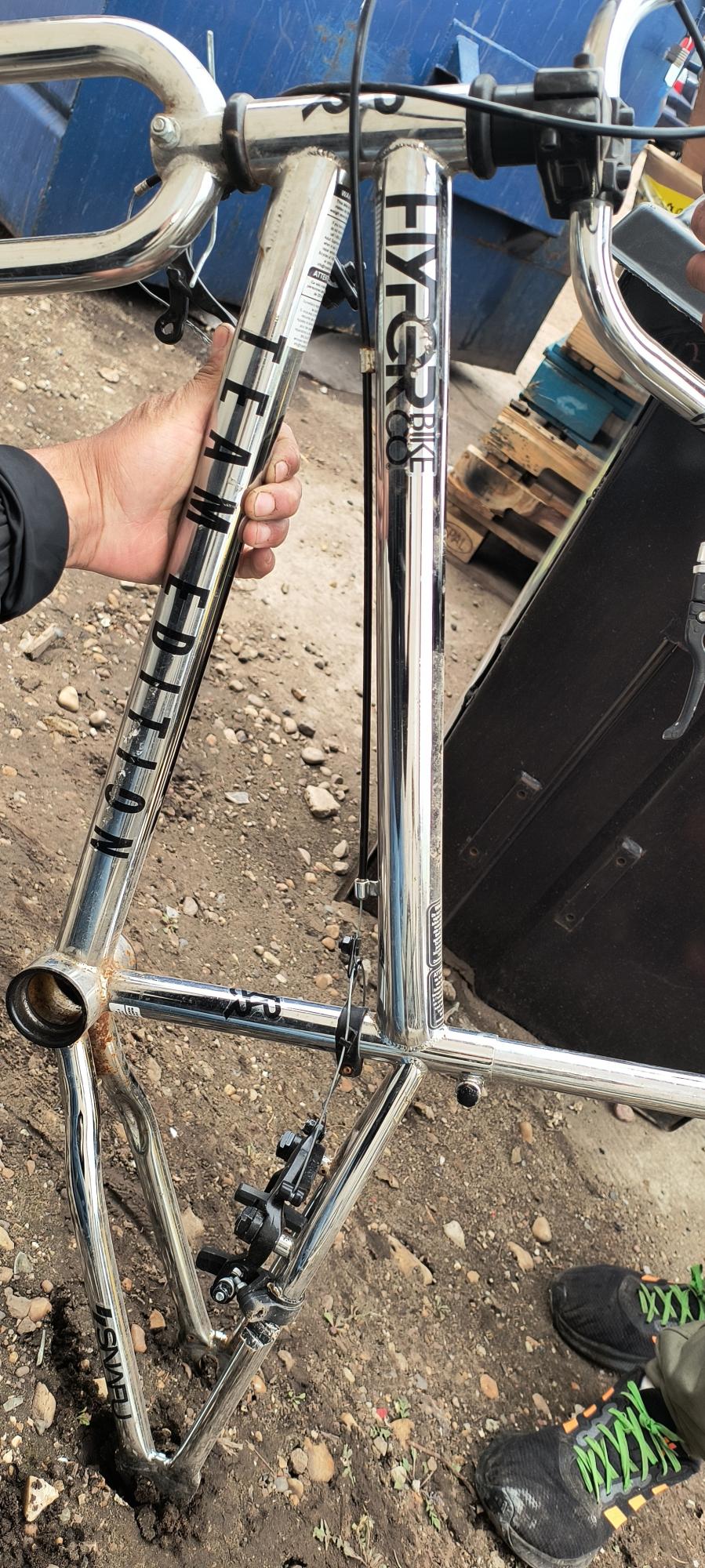 2025 Hyper Silver, gray or bare metal