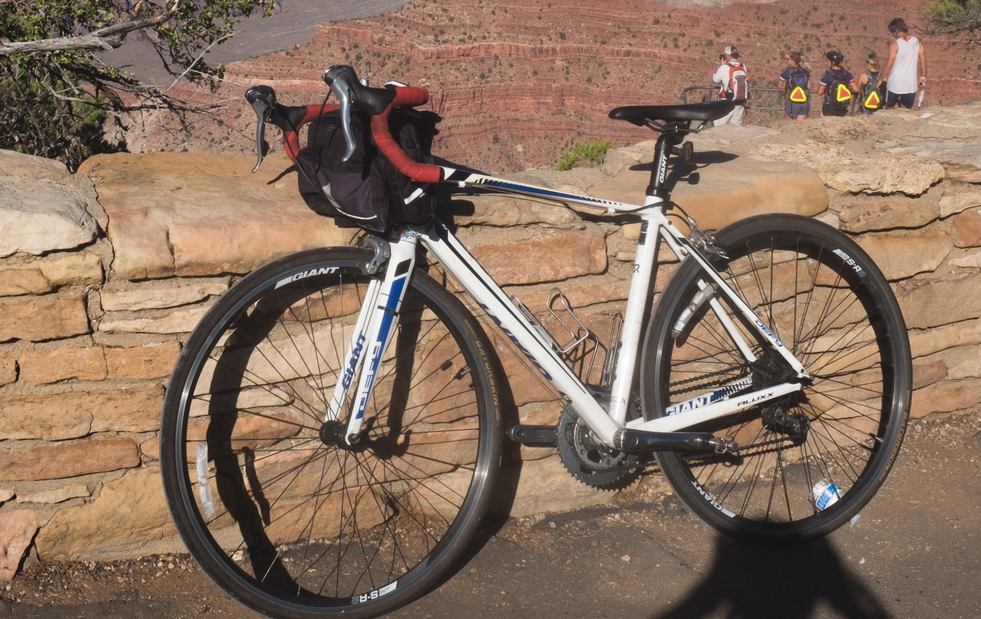 2013 Giant Defy 2 White