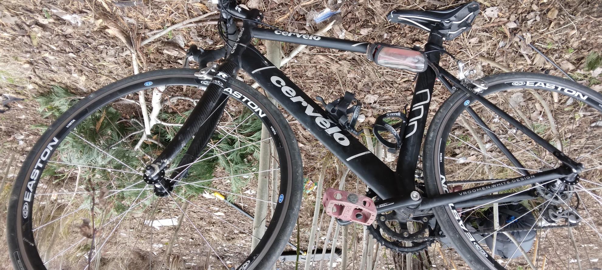 Cervélo Black and White