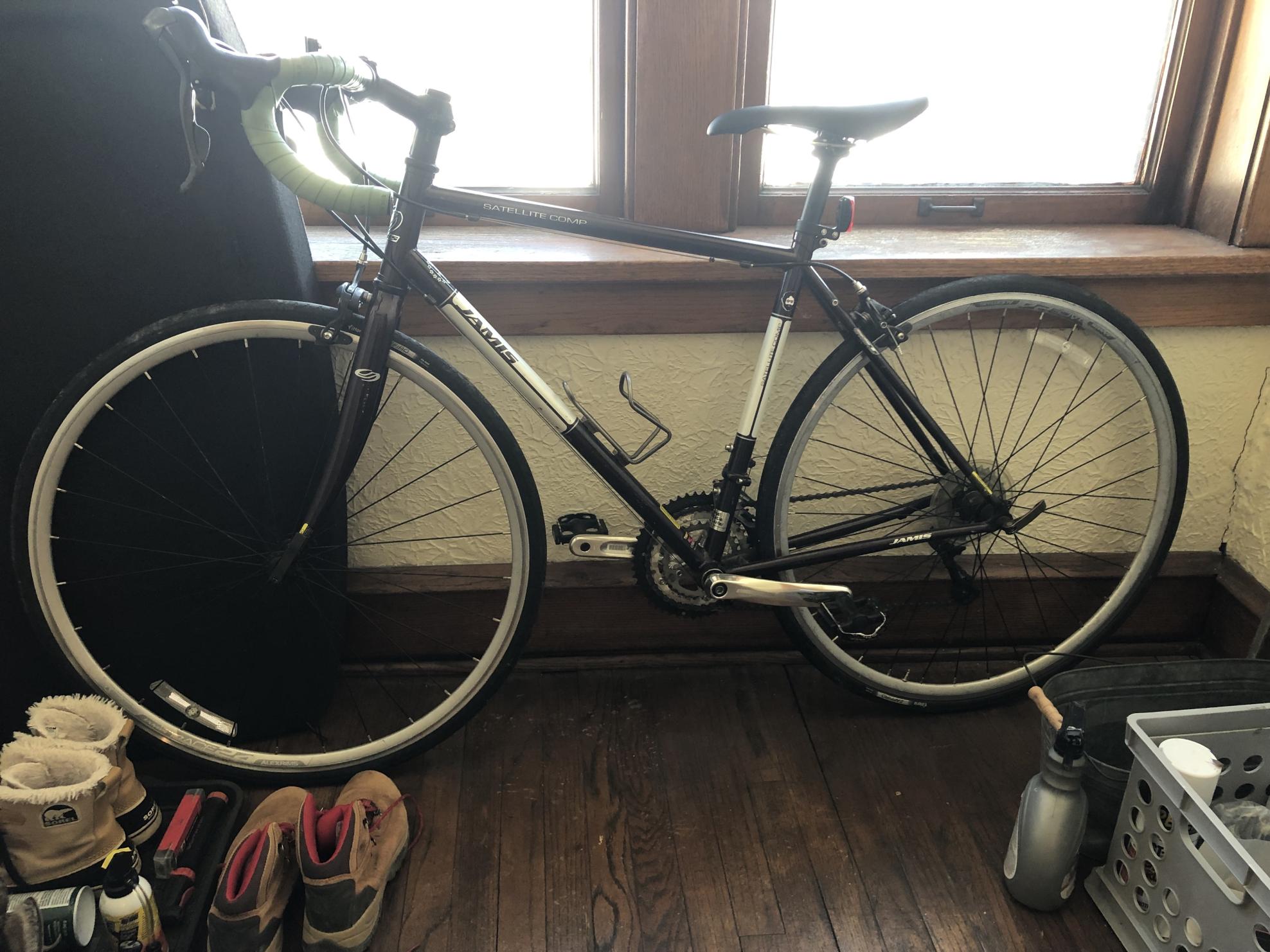 2012 Jamis Satellite Purple