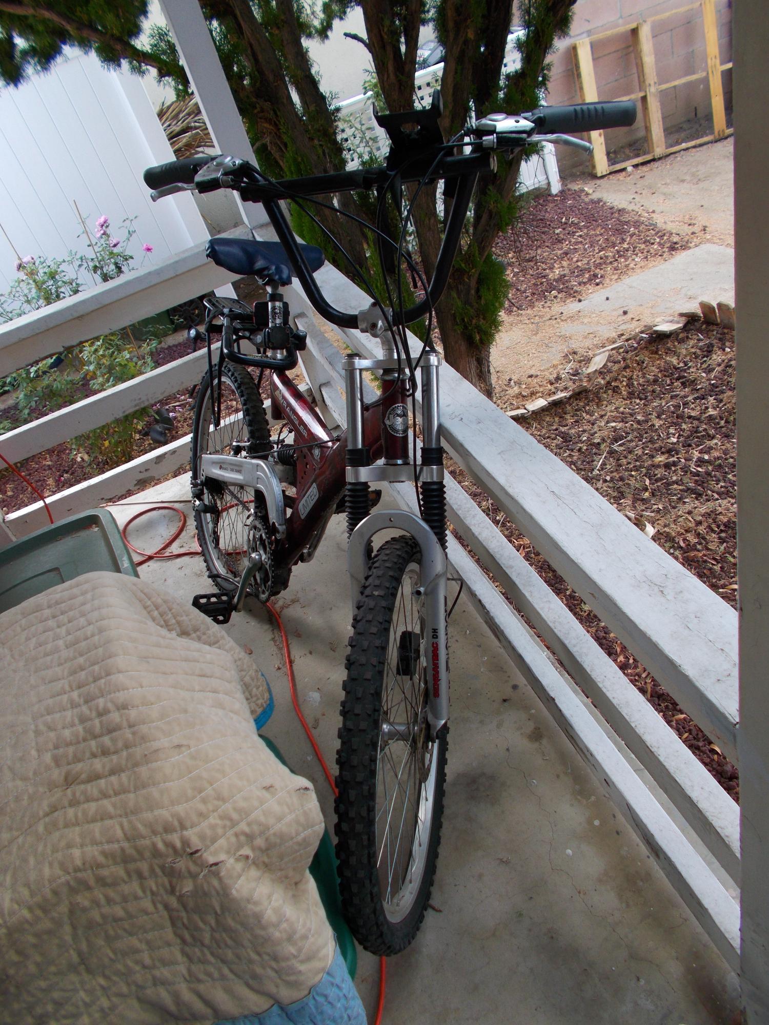 2000 JEEP WRANGLER (DAIMLER-CHRYSLER) WRANGLER UNLIMITED Red