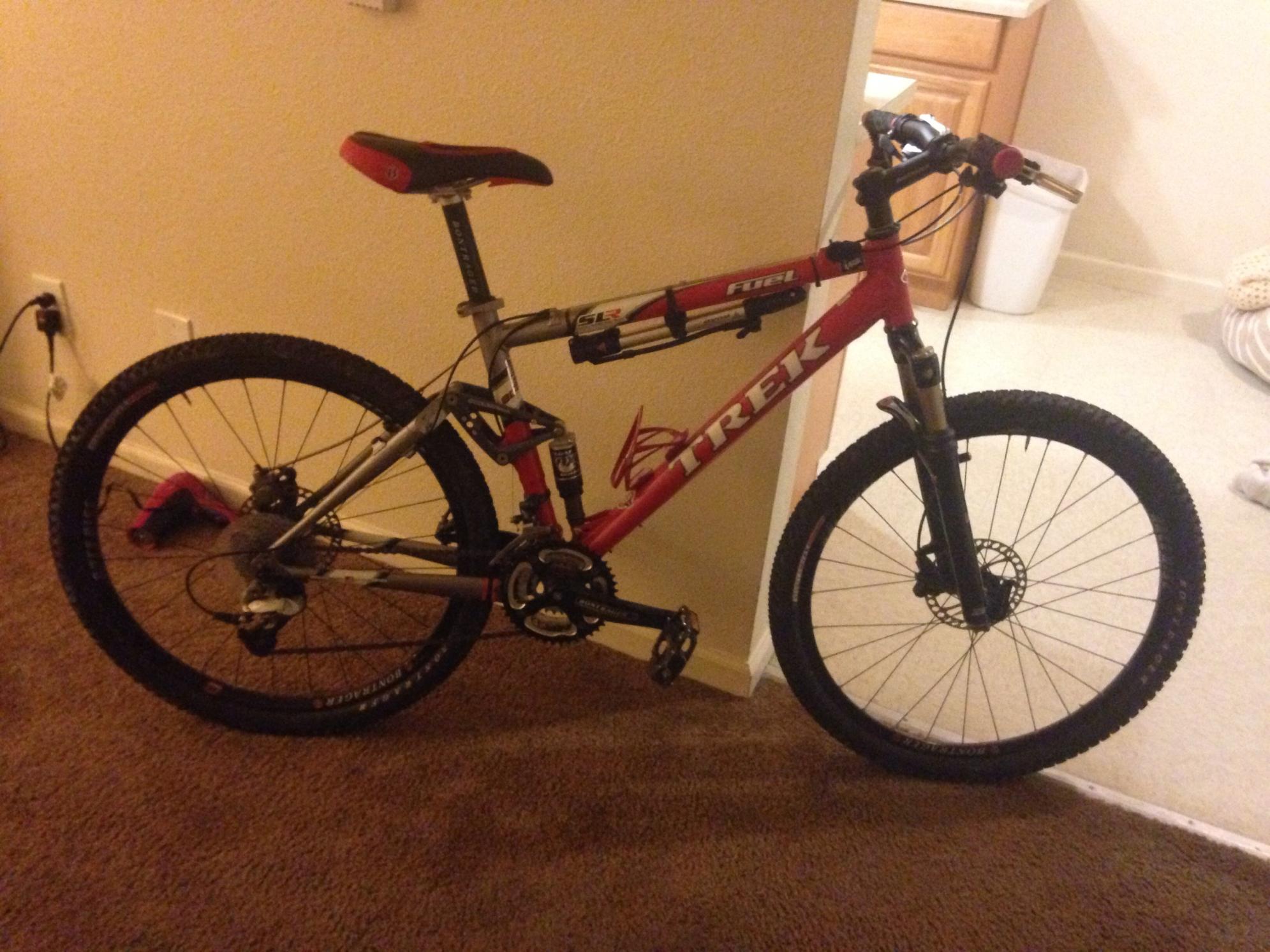 Trek Fuel 90 Disc  Red