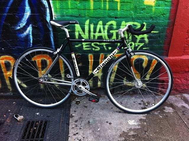 2011 Bianchi Pista  Black