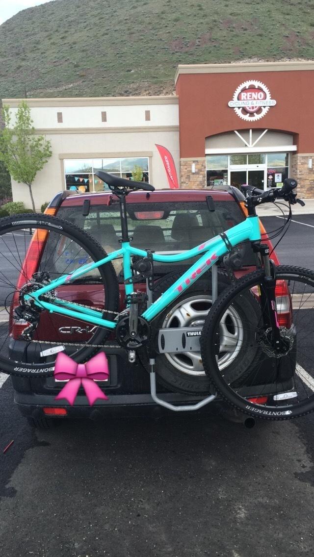 2016 Trek Skye S disc WSD 17 29 Teal and Pink