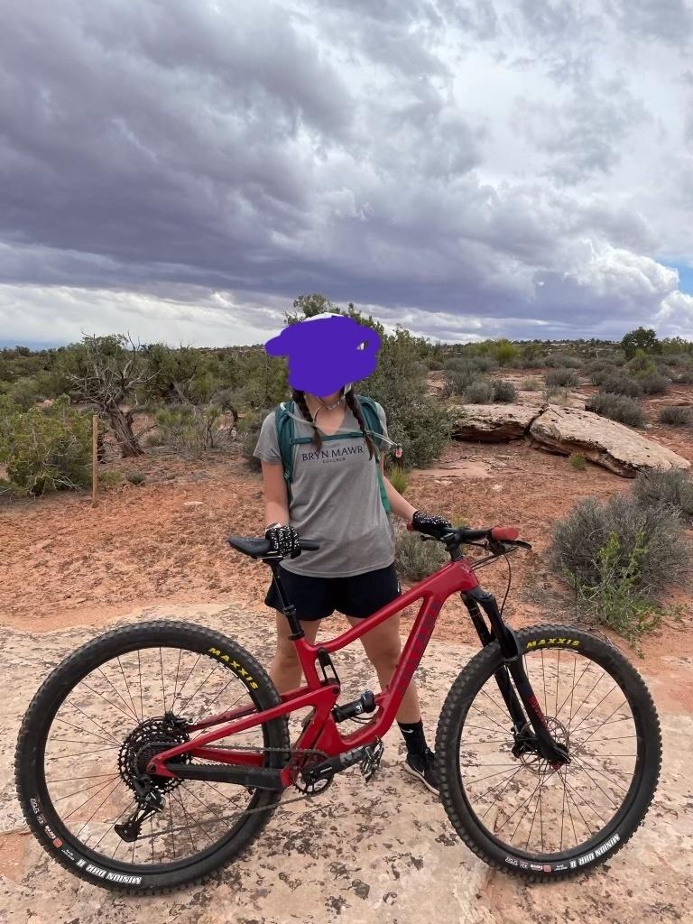 2020 Juliana Bicycles Maverick Red