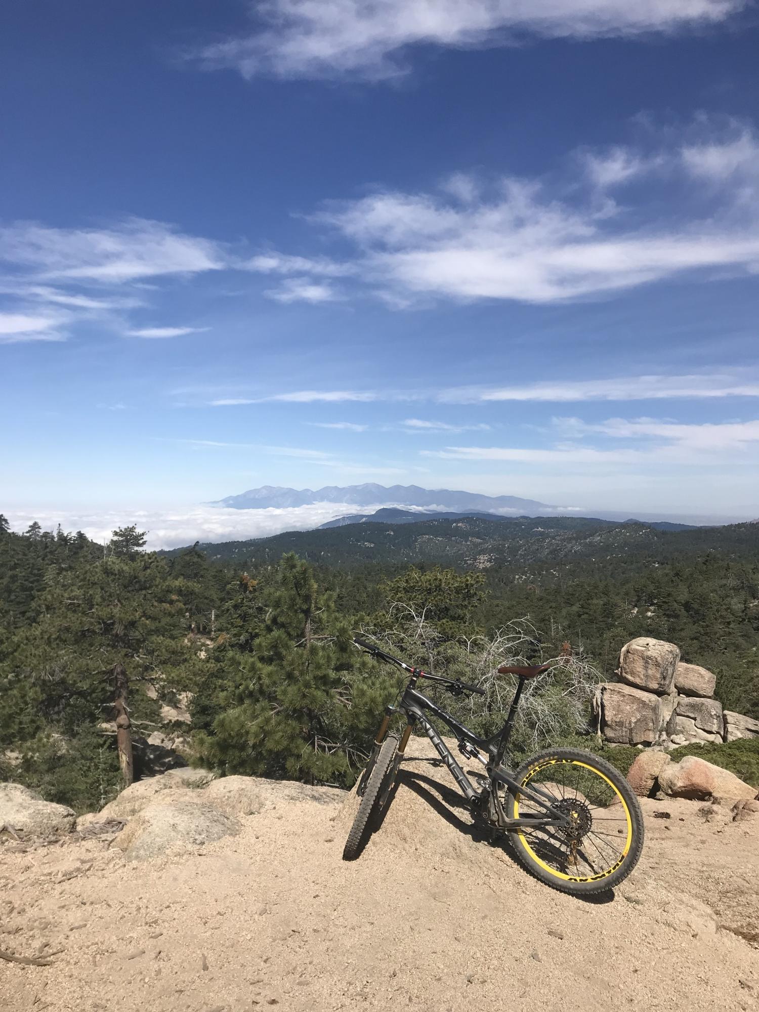 2014 Intense tracer Silver, gray or bare metal