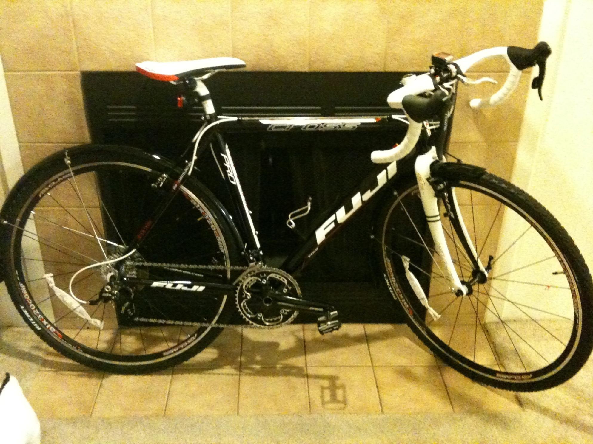 2010 Fuji Cross Pro Black