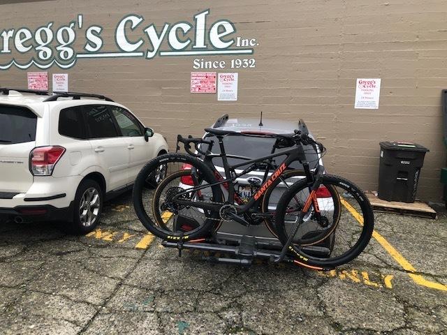 2022 Santa Cruz Blur Mountain Bike Large Carbon Black