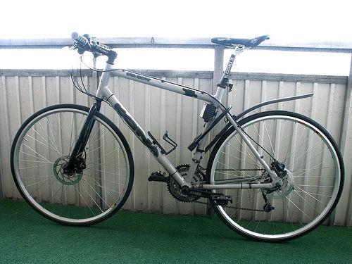 2003 Kona Dr. Dew  White