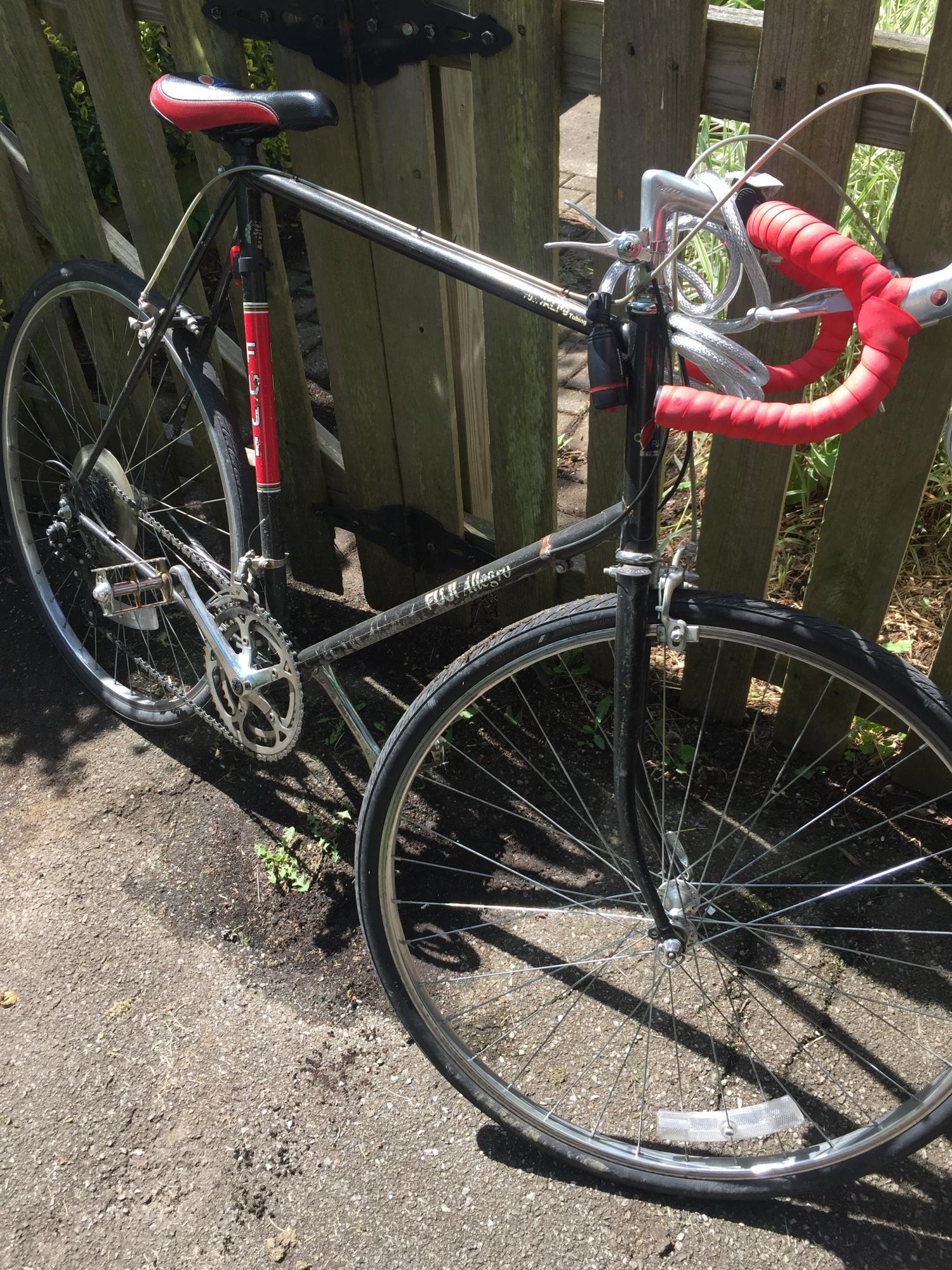 1985 Fuji Allegro Black and Red