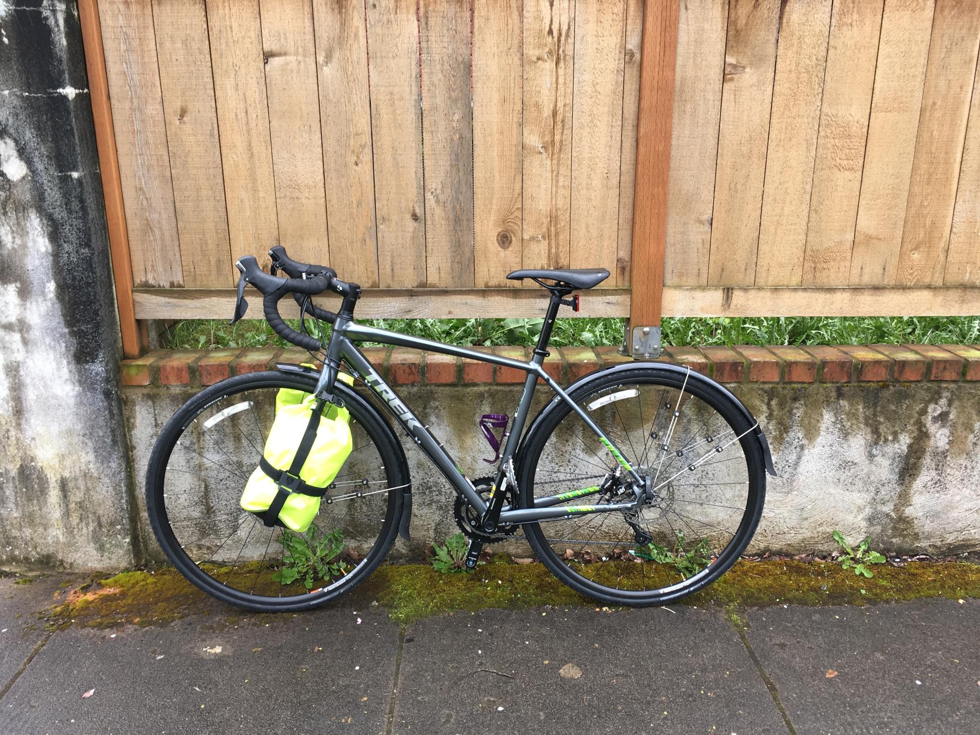 2016 Trek 720 Silver or Gray