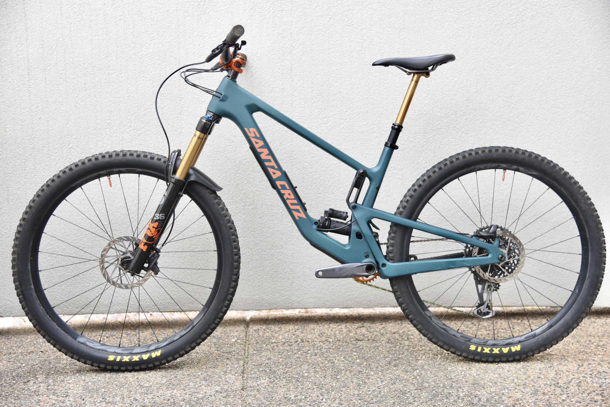 2023 Santa Cruz Hightower Green