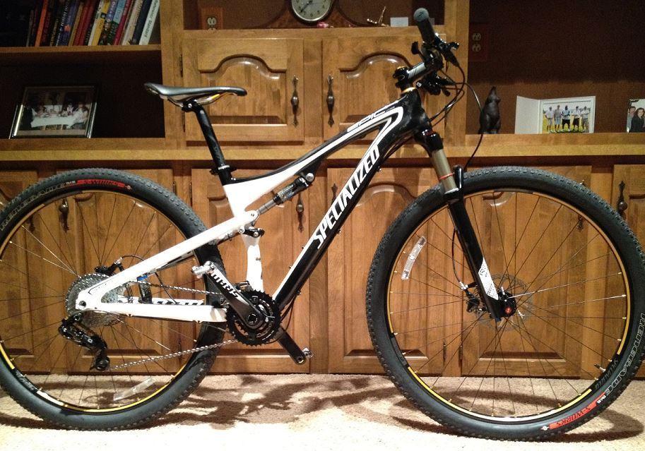 2011 Specialized epic carbon evo fsr expert  Black